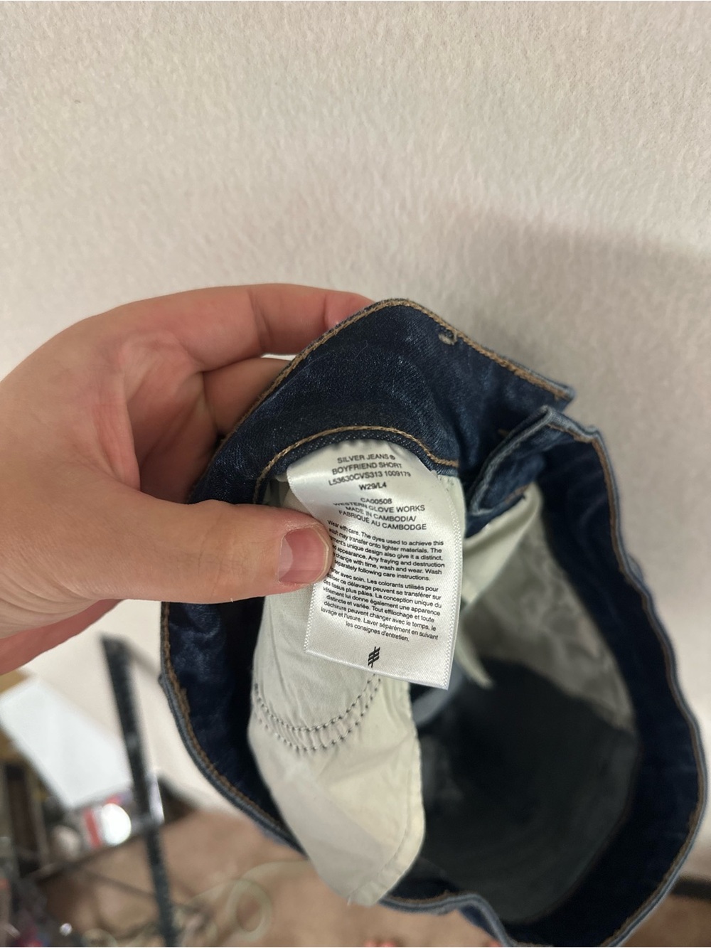 Silver Jeans Co. Boyfriend Women's Denim Shorts Size 29 (W29 L4) Dark Distressed - Picture 4 of 8